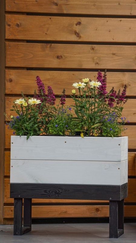 Intratuin - Kweekbak op Poten - Wit/Zwart - 61 x 33 x 54 cm