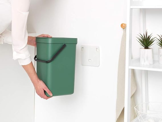 PROREGAL Robuuste afvalbak met voetpedaal en verzonken handgrepen, 22 liter, HxBxD 65 x 40,5 x 40,5 cm, gegalvaniseerd staal, wit/bruin