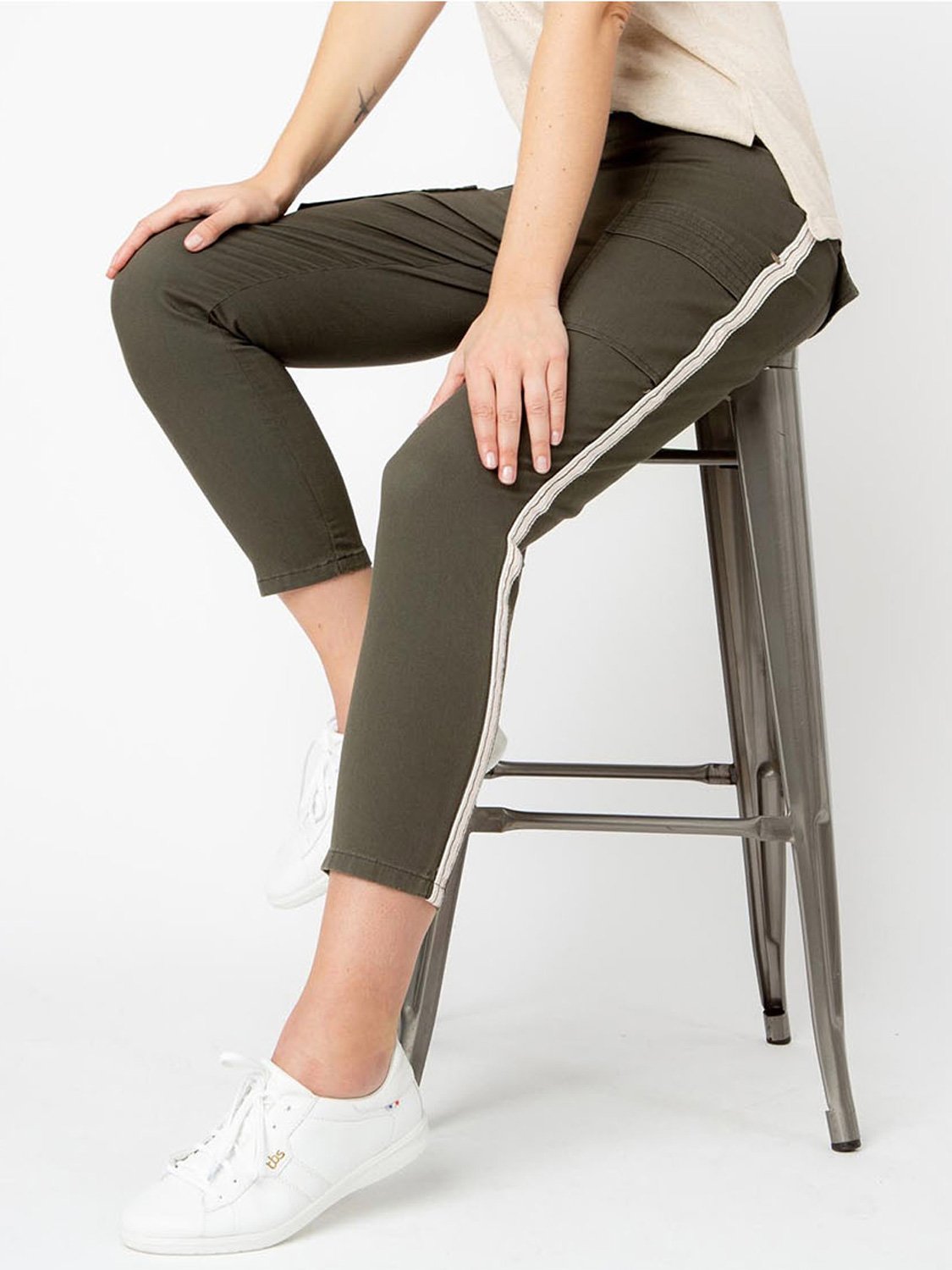 Pantalon Femme 7\/8 Esprit Cargo Kaki