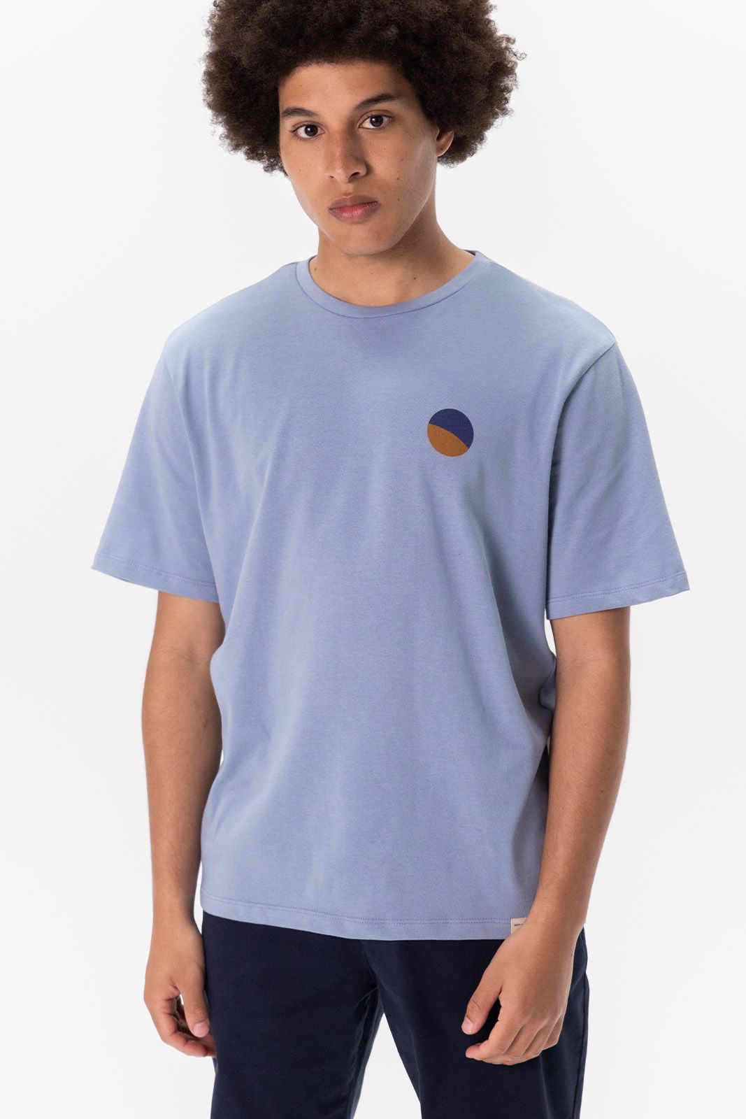 Lichtblauw T-shirt met artwork