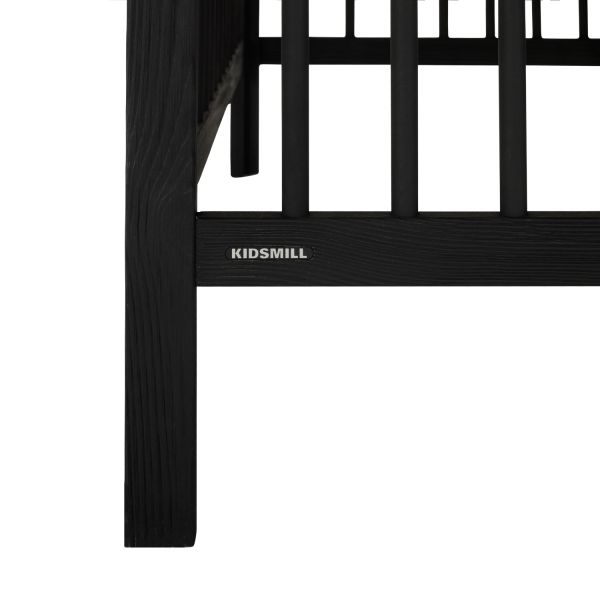 Kidsmill Pure Wood Ledikant Zwart Geborsteld 60 x 120 Cm