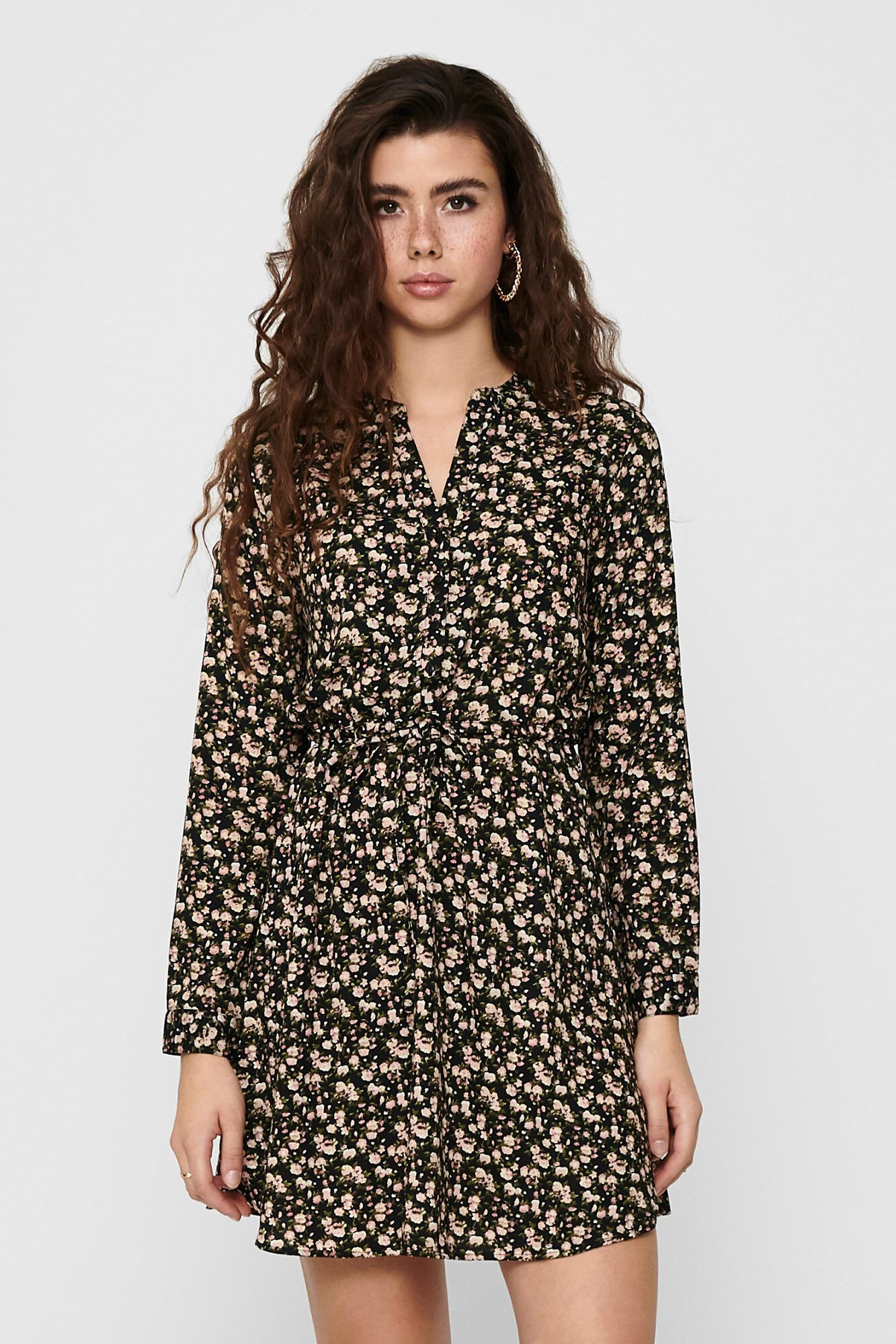 Vestido curto estilo túnica