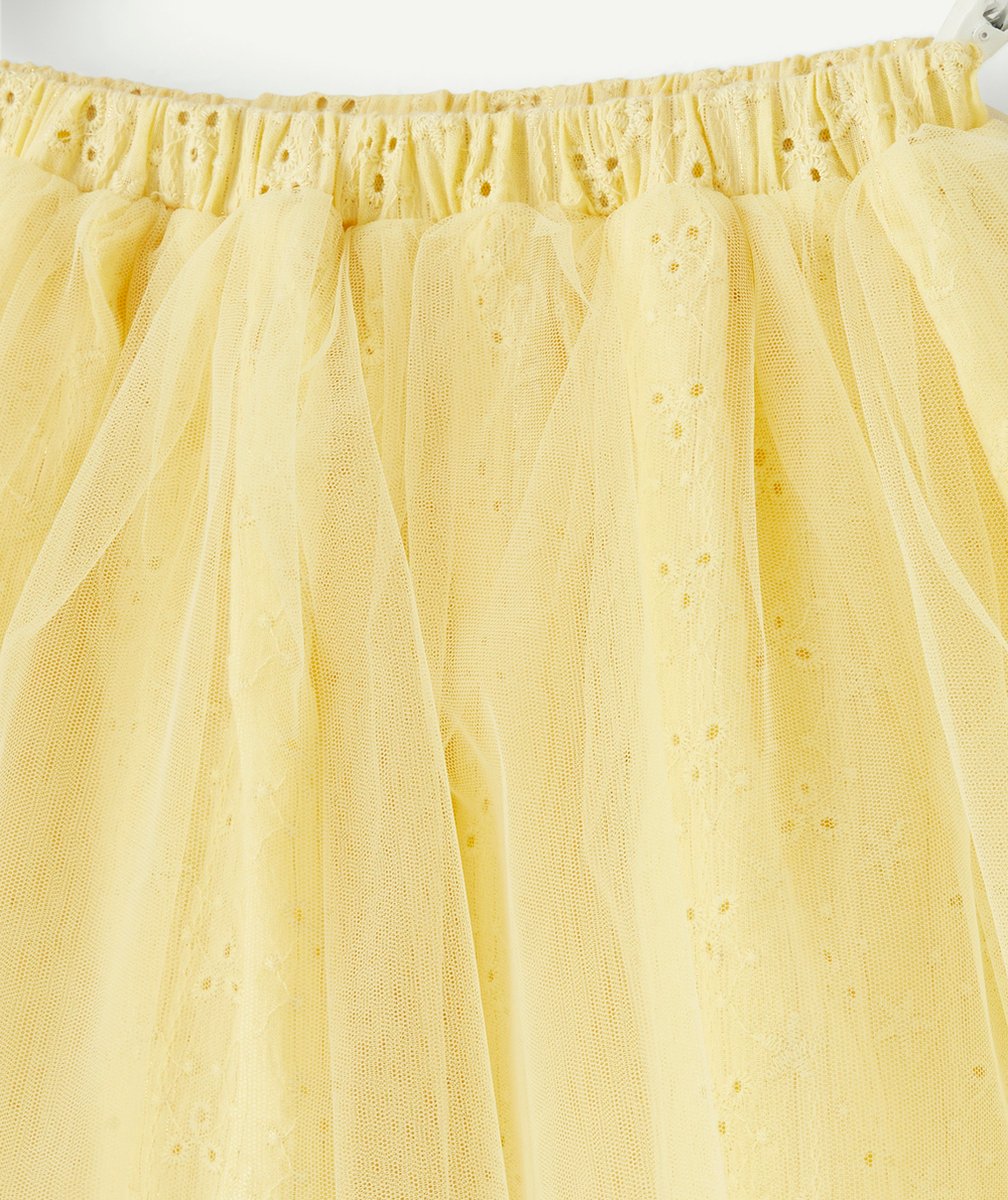 JUPE FILLE JAUNE AVEC BRODERIES ET TULLE