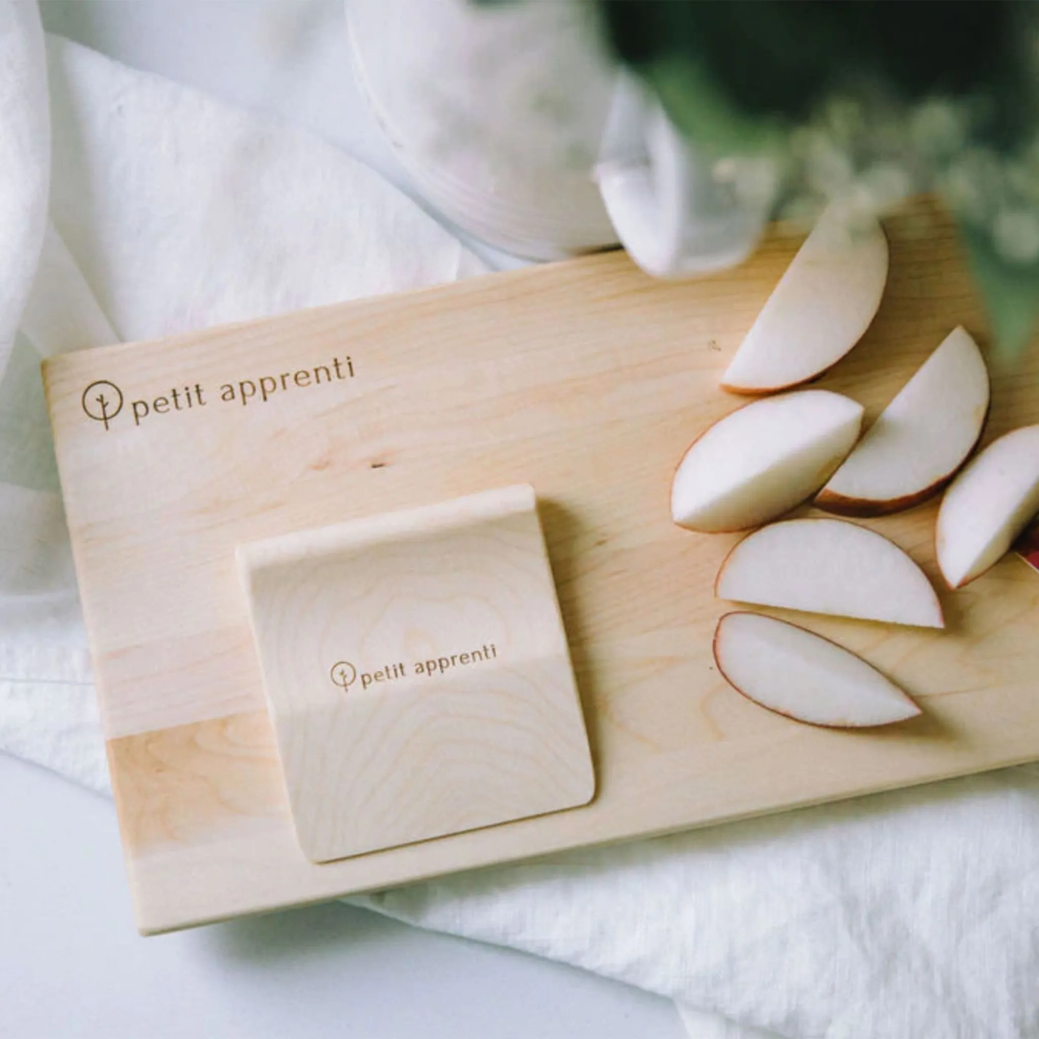 Petit Apprenti Ensemble de Couteau Sécuritaire et Planche à Découper en Bois pour Enfants