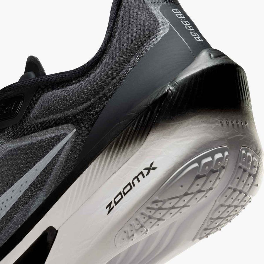 Nike Zoom Fly 6