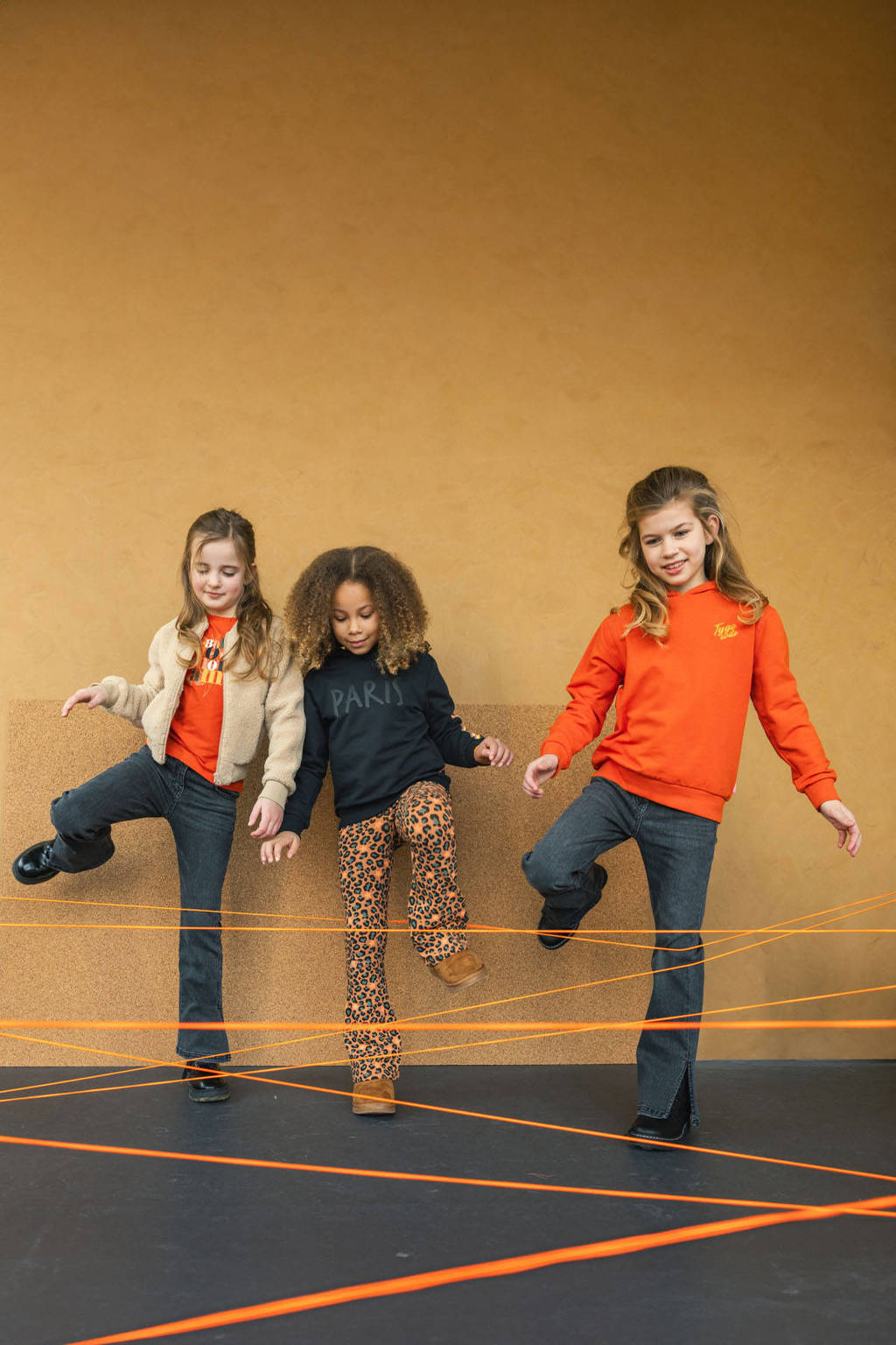 TYGO & vito hoodie Selma met backprint donker oranje