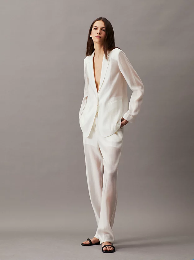 Blazer estruturado em liocel transparente