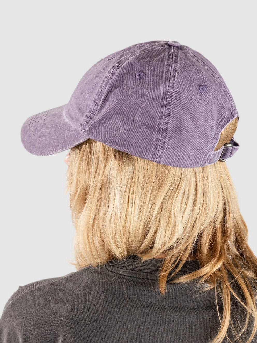 Kazane Cornelia Cap montana grape