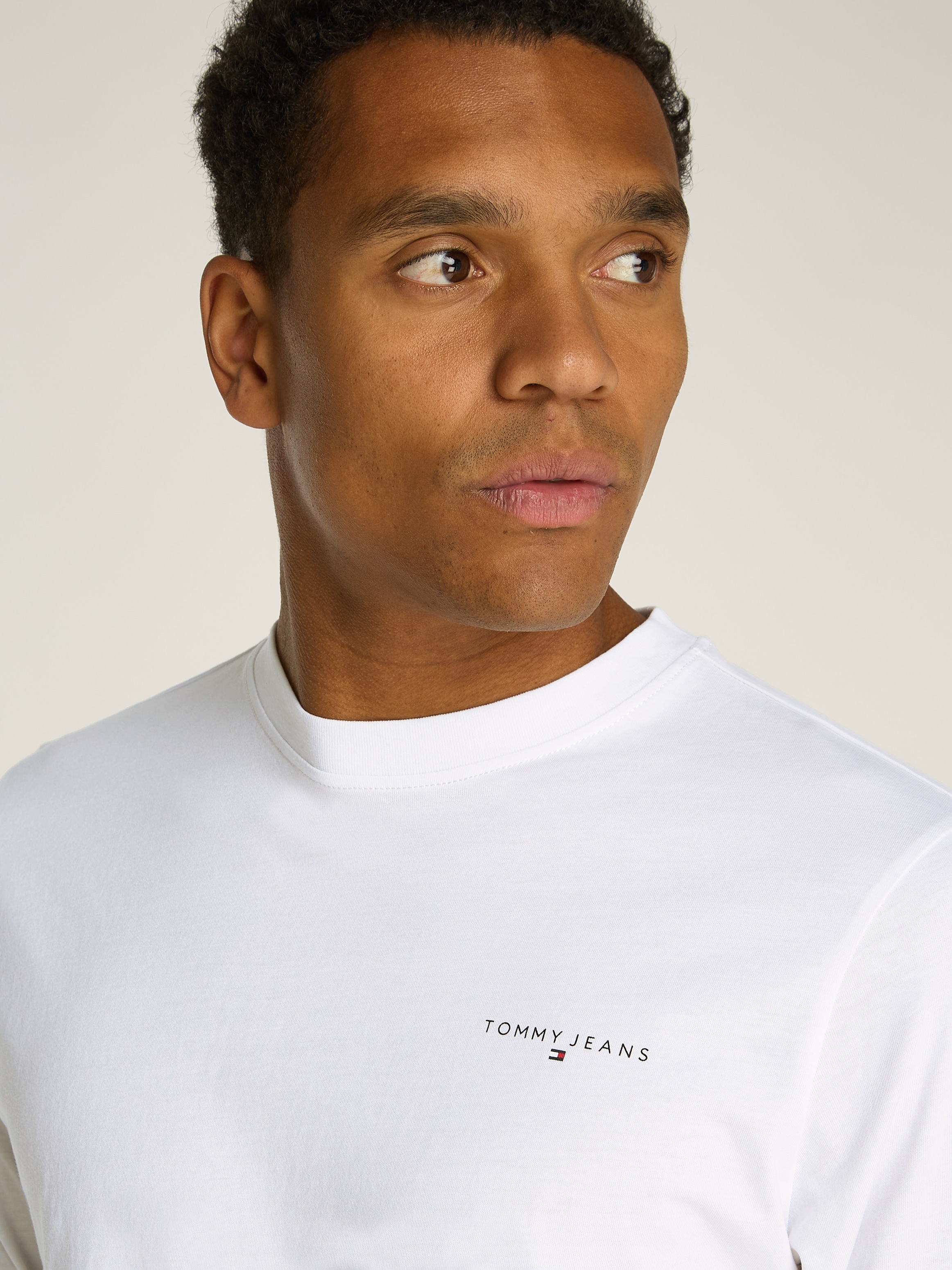 Tommy Jeans Plus Longsleeve »TJM SLIM LINEAR CHST L/S TEE EXT« Grosse Grössen