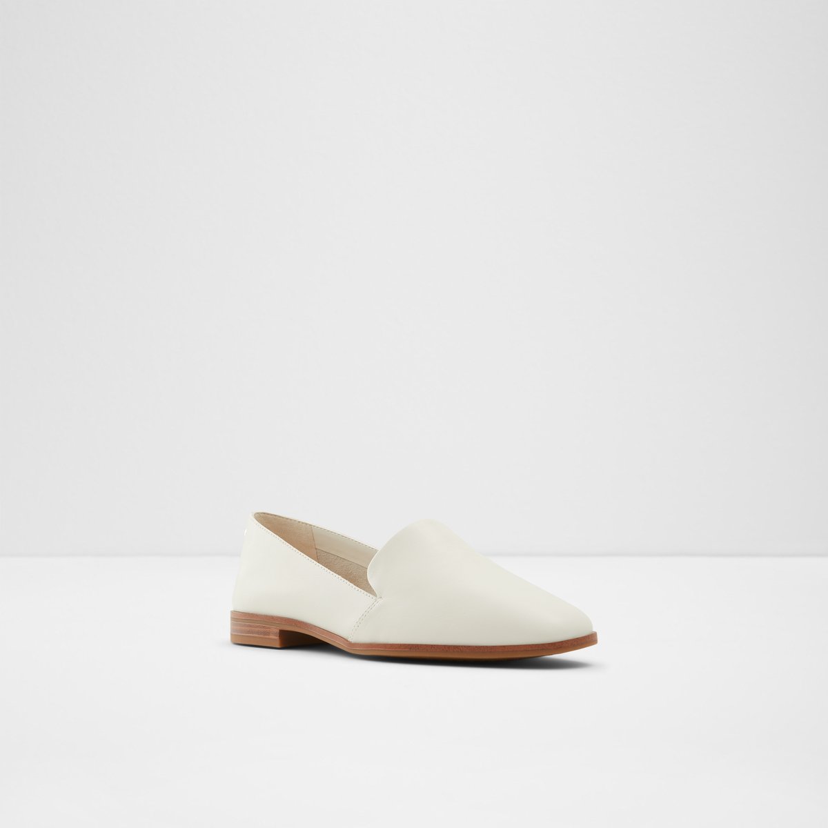 Veadith White Women Flats
