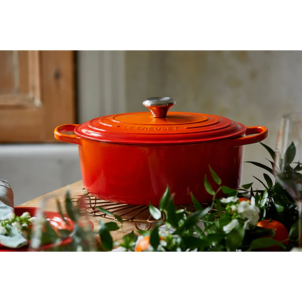 Cocotte fonte ovale volcanique 27 cm Le Creuset
