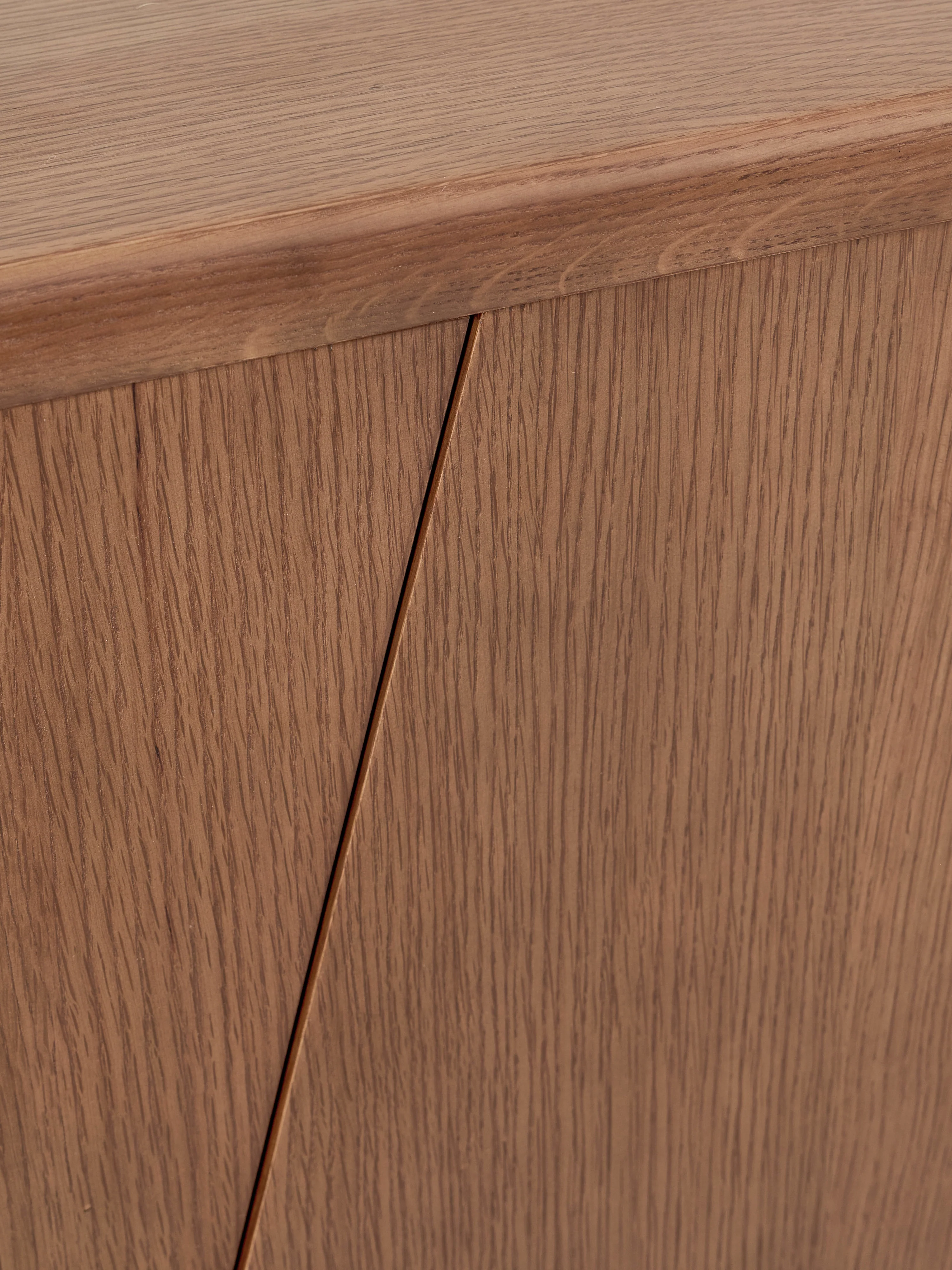 Houten dressoir Tundra met Emperador marmeren poten