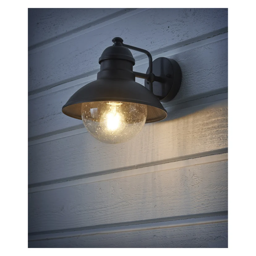 Vegglampe IP44 E27