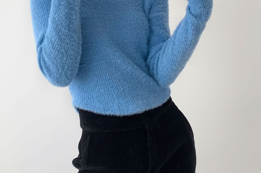 SeoulPop - Slim-fit gebreide top met rechte hals