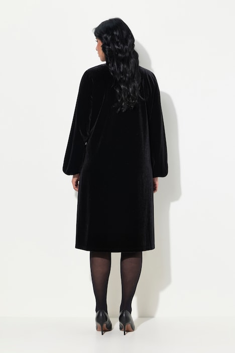 Samtkleid, Brosche, A-Linie, V-Ausschnitt, Langarm