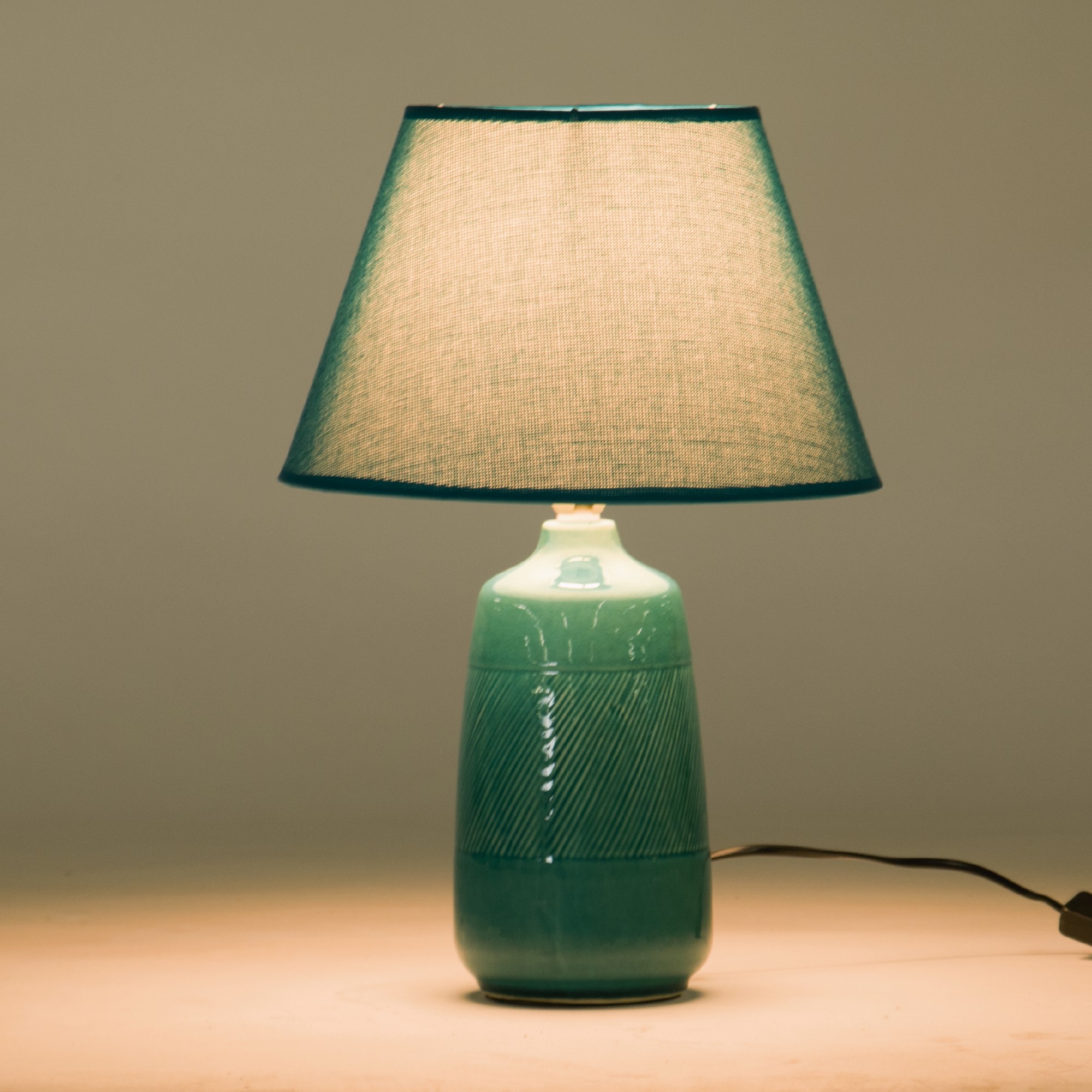 Tischlampe 'Triesen', blau, Ø 25 cm, H 38 cm von fischer's lagerhaus