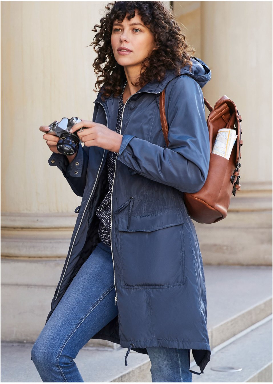 Manteau outdoor légèrement doublé avec cordon de serrage