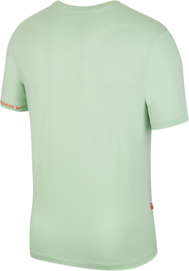 Nike Sportswear T Shirt. Grøn