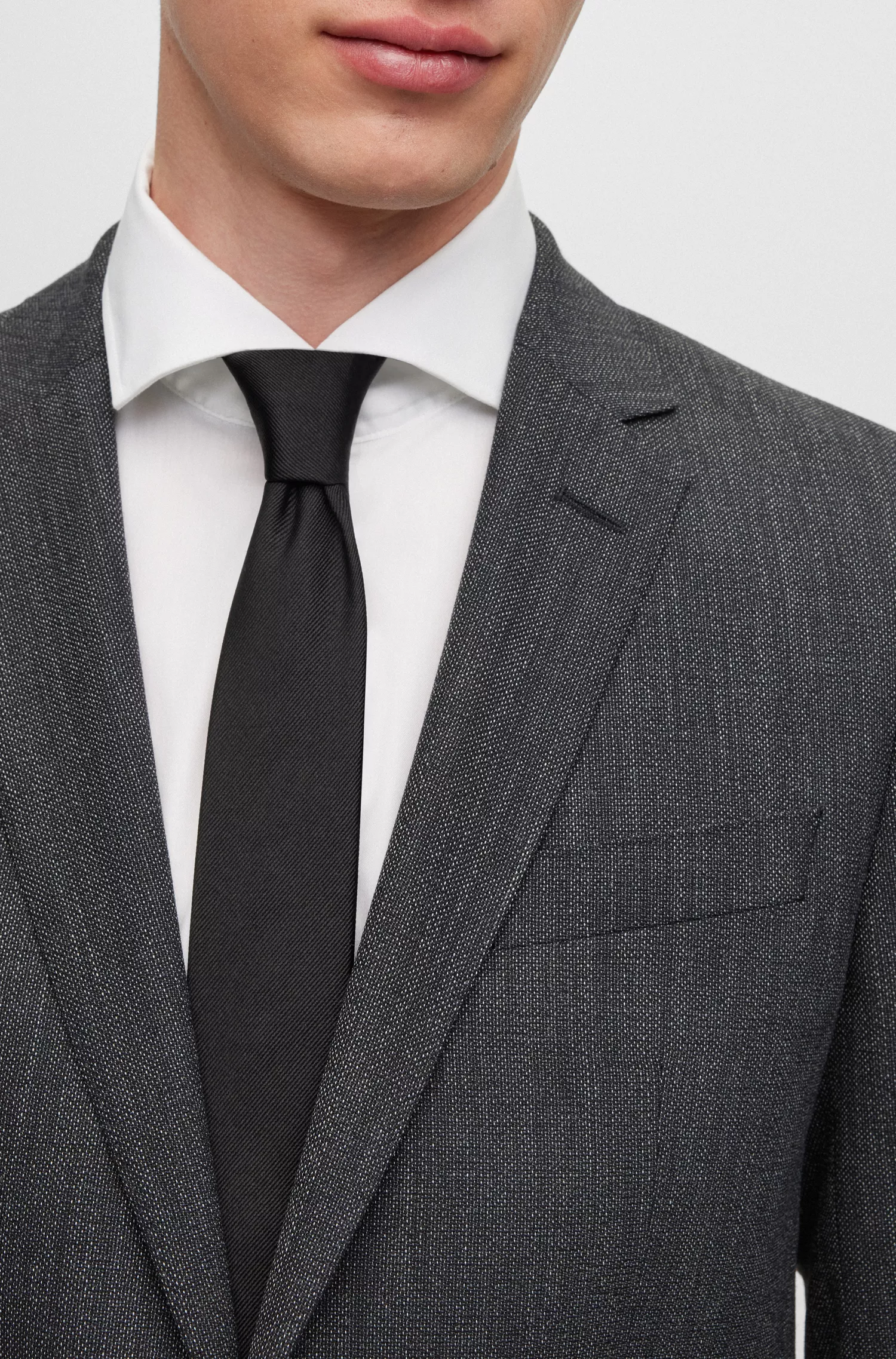 Terno BOSS preto slim-fit em mistura de lã com microestampa