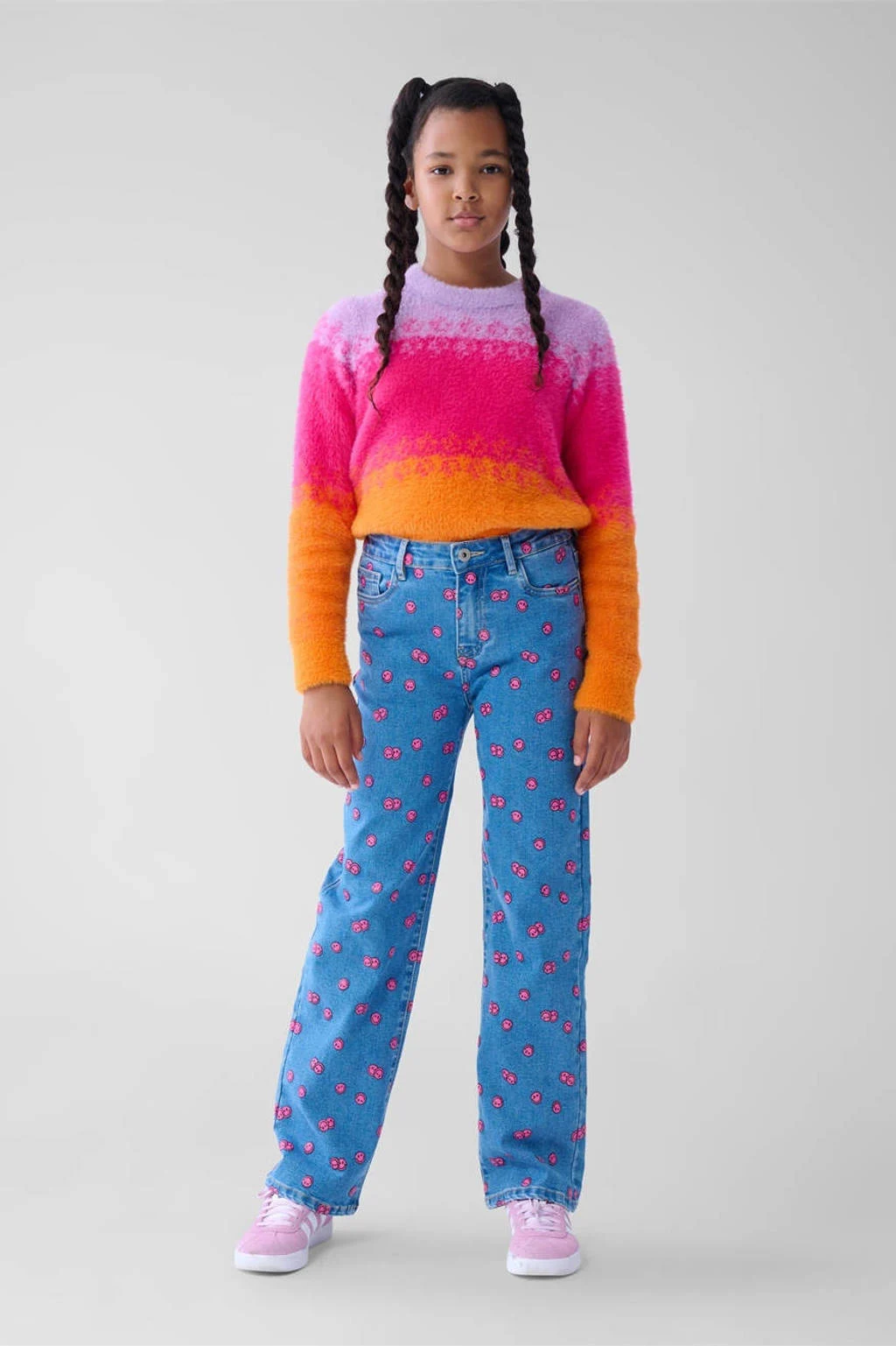 Shoeby high waist straight leg jeans met all over print blauw/roze