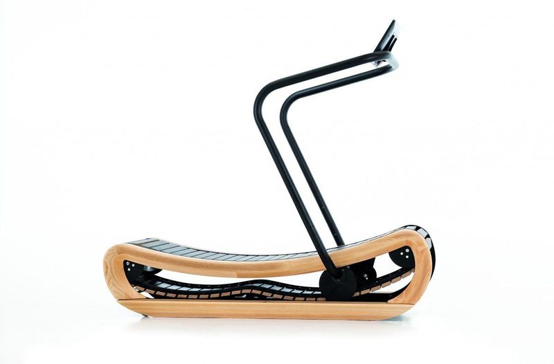 NOHRD - Sprintbok - Houten Loopband - Beukenhout Vintage - Gebogen Zelfaangedreven