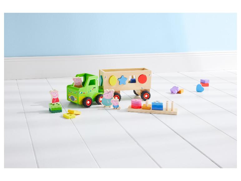 Houten vrachtwagen met aanhanger