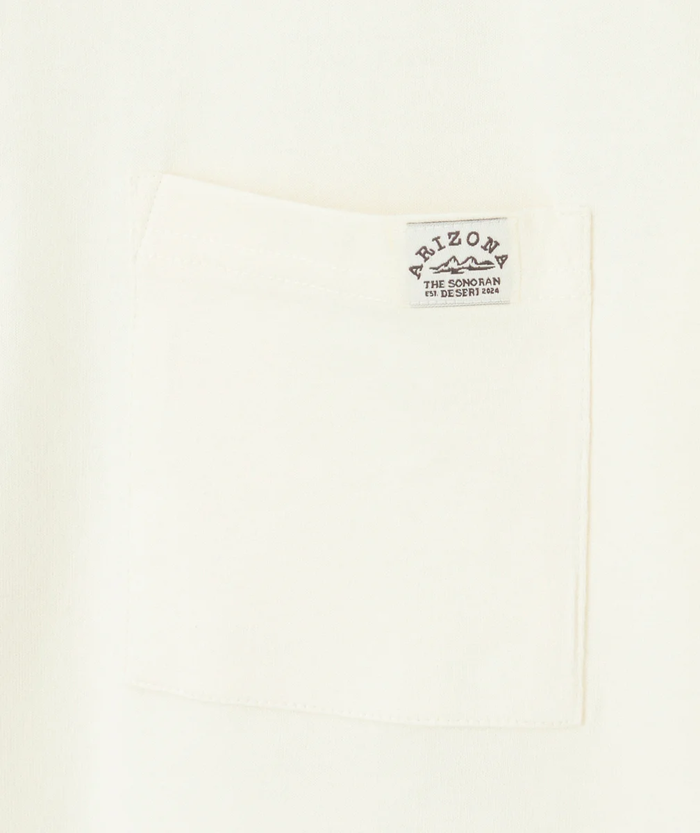T-SHIRT MANCHES COURTES GARÇON EN COTON BIO ÉCRU AVEC POCHE