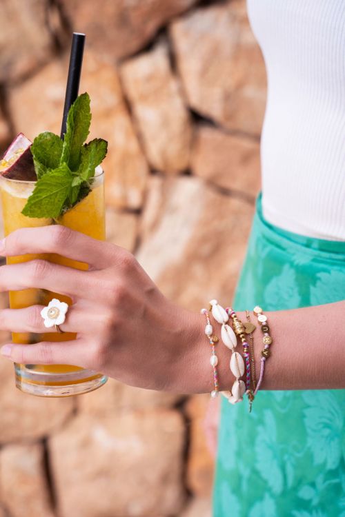 Souvenir armbanden set met parels
