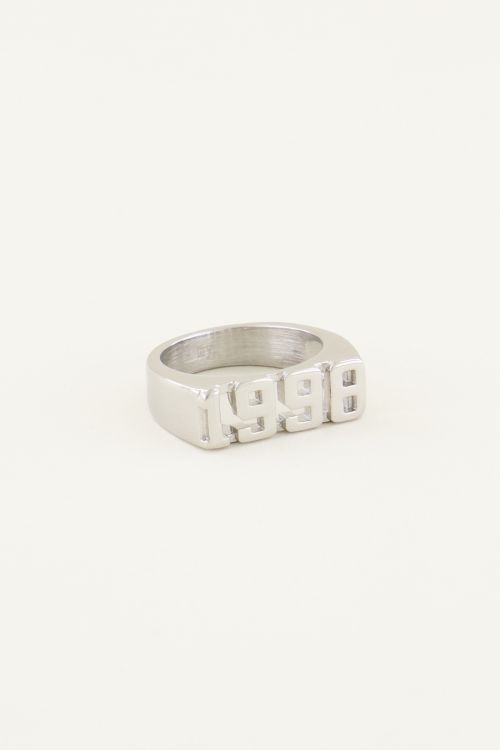 Jaartal ring