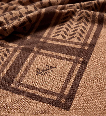 Lala Berlin Schal - Triangle Trinity Classic+ M - Beige
