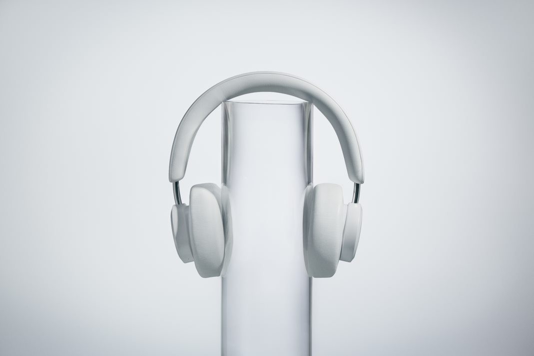 Urbanista - Miami White Pearl trådløse ANC hovedtelefoner
