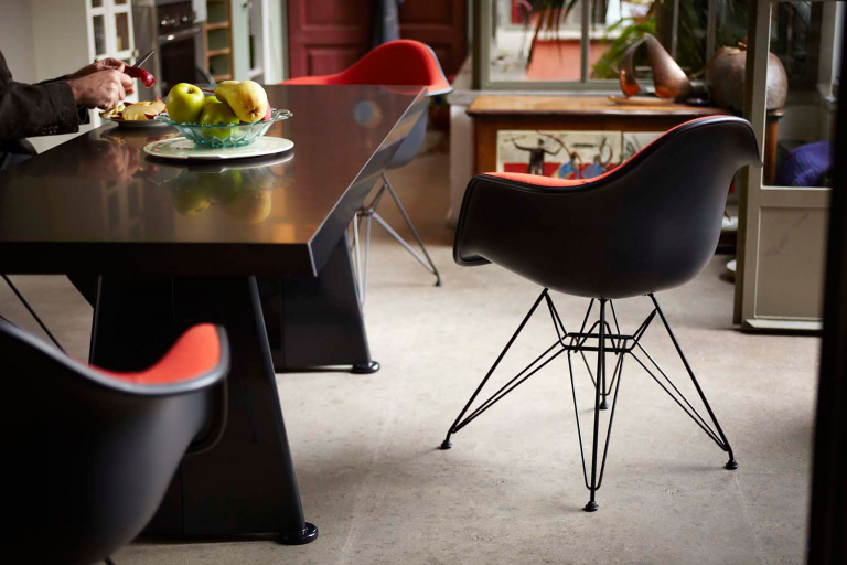 Vitra Trapeze tafel 223x73
