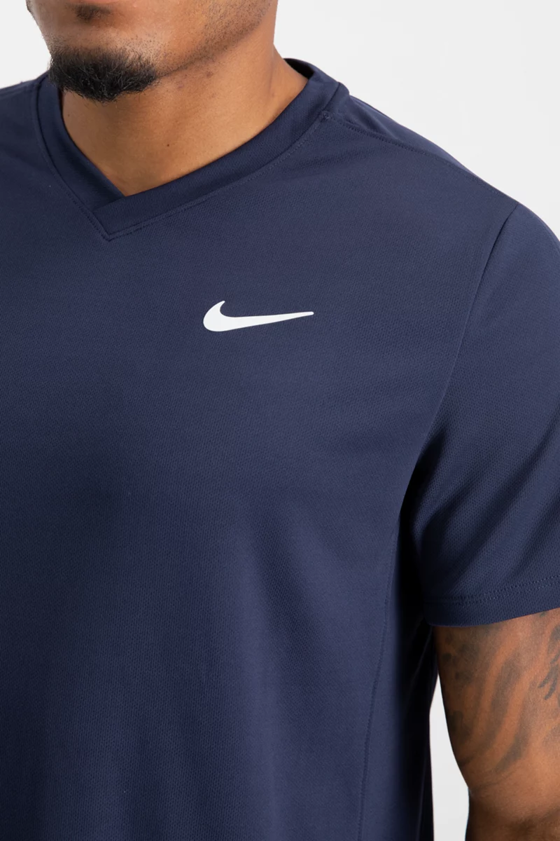 Nike Court Dri-FIT Victory Herren Tennisshirt