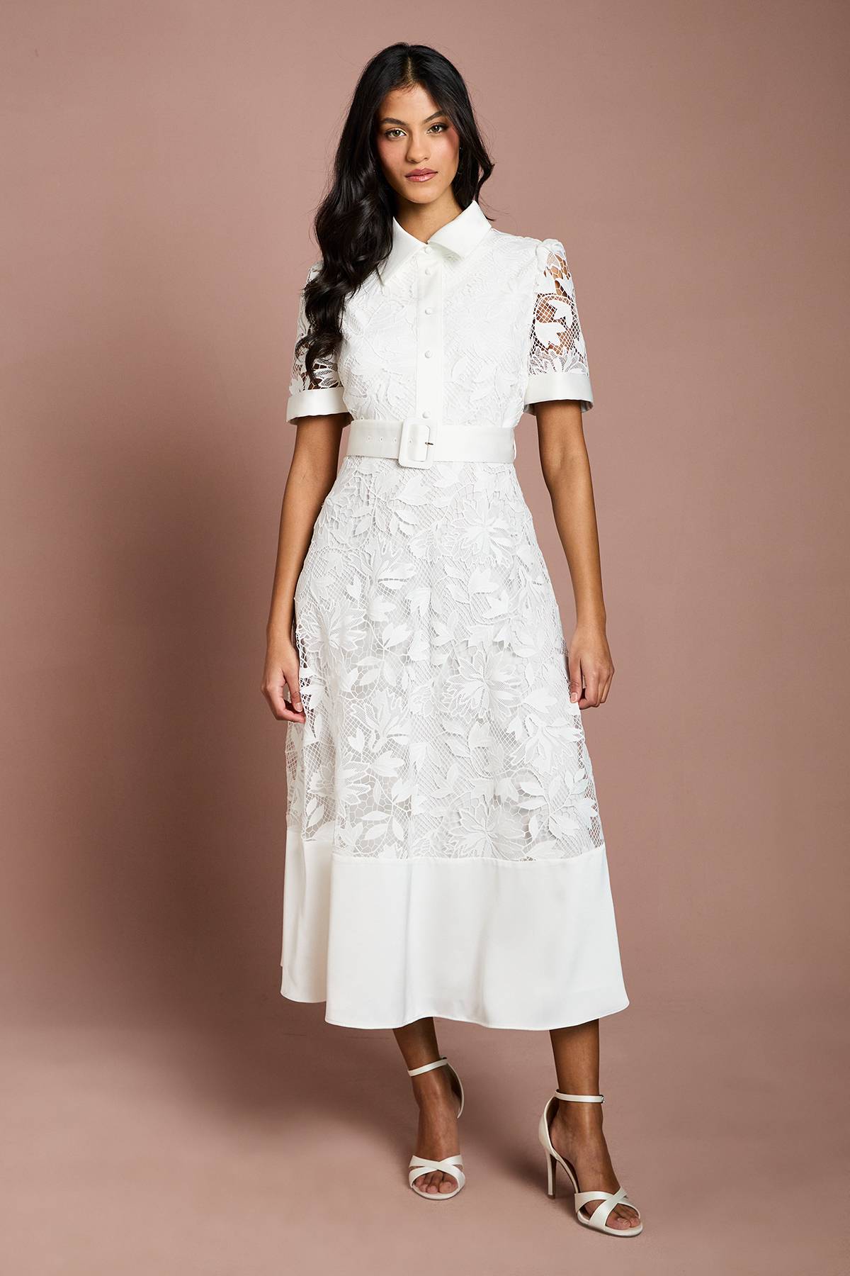 Coast Robe Midi Chemise en Dentelle avec Finitions Satin Petite