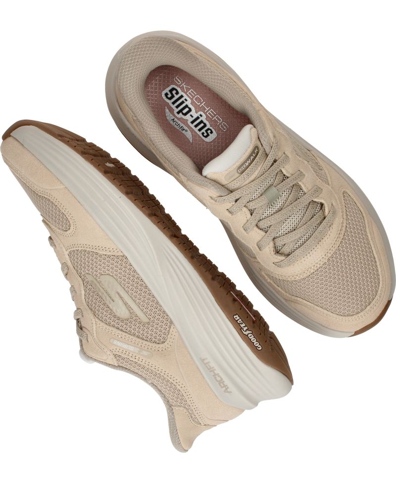 Skechers Go Walk Stability 2.0 Instappers Beige Dames