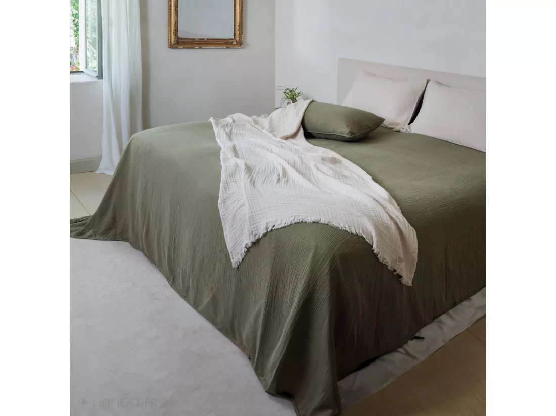 Couvre-lit 260x240 cm coton collection PAROS vert lichen