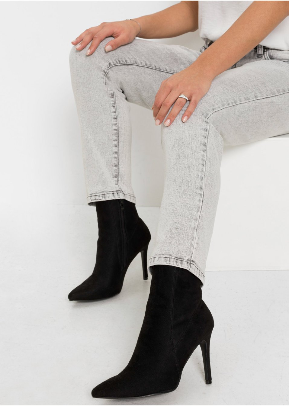 Jean mom