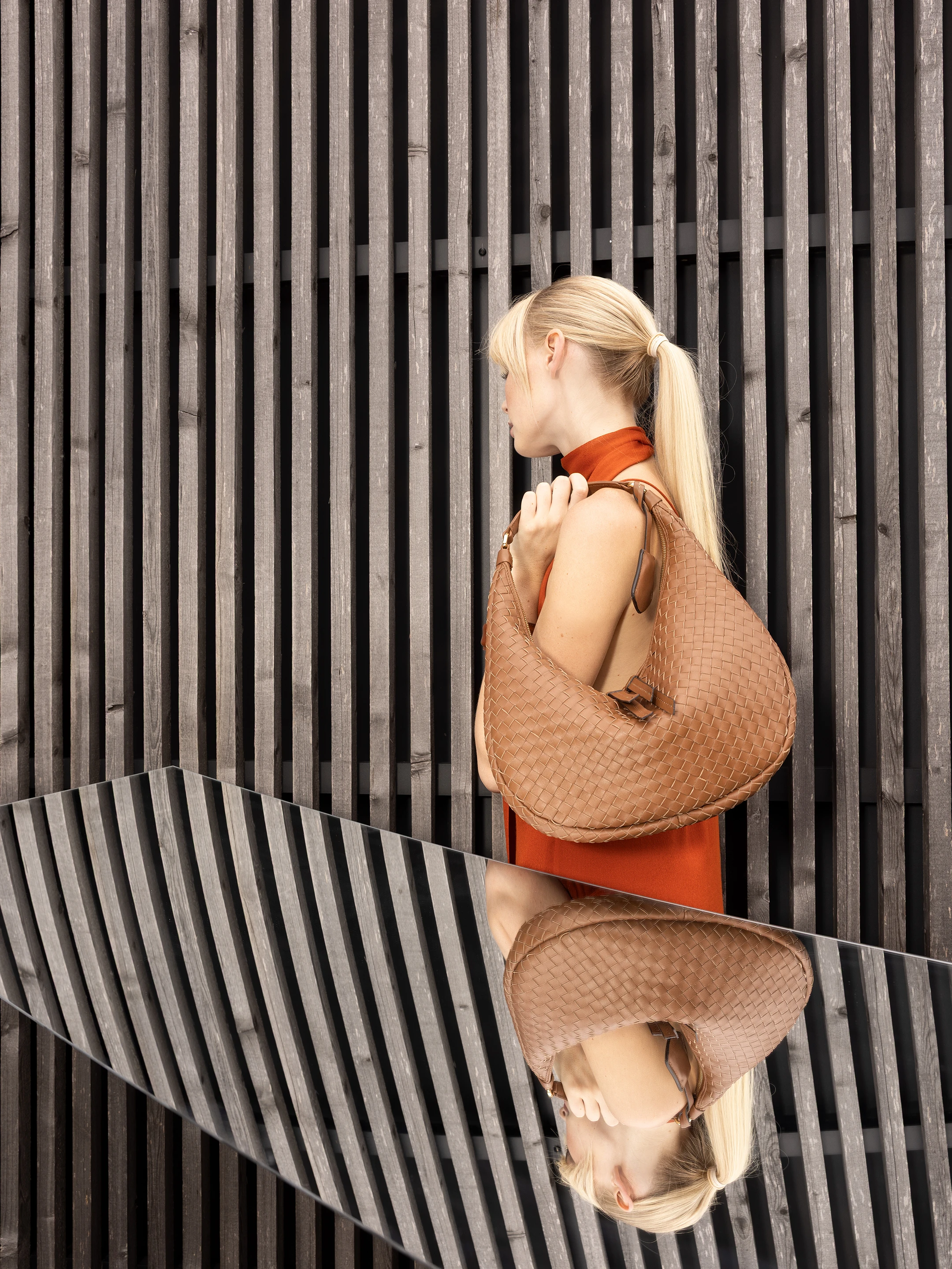Hobo NANA small Leather Piuma weaving Standard