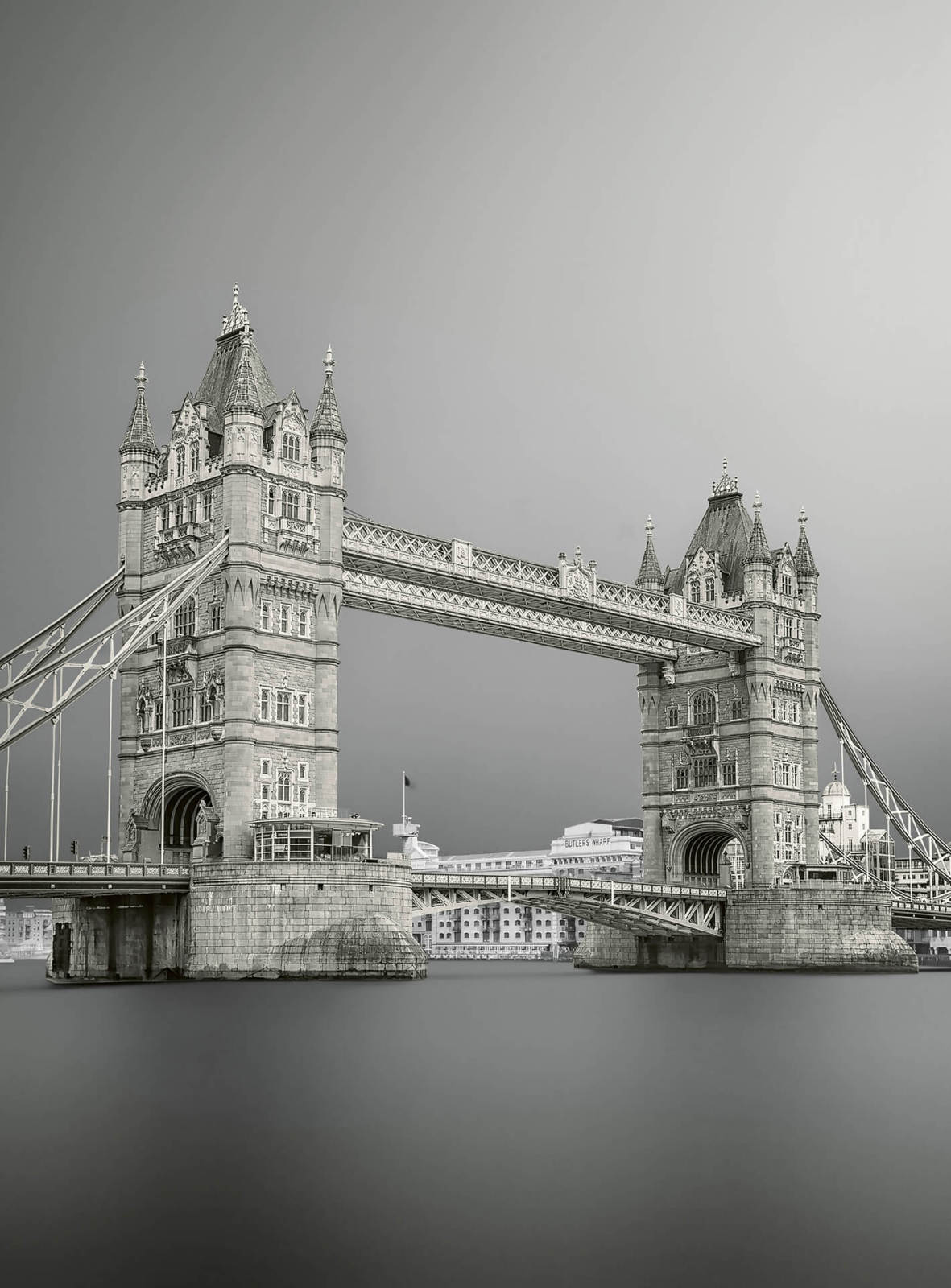 Fototapete DESIGNWALLS 2.0 - Tower Bridge - grau-weiß - 2,6 Meter