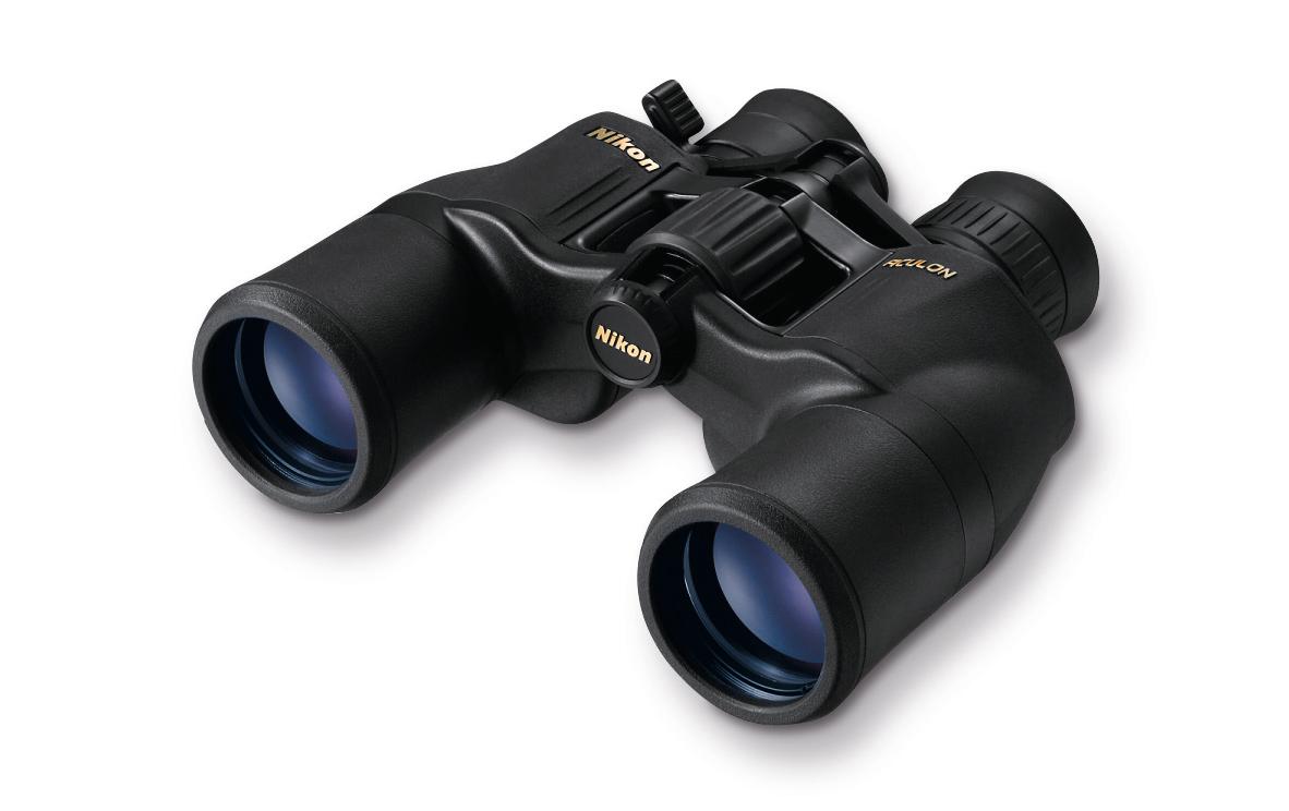 Fernglas Aculon A211 Zoom 8-18x42<br>Nikon Fernglas A211 Aculon Zoom 8-18x42