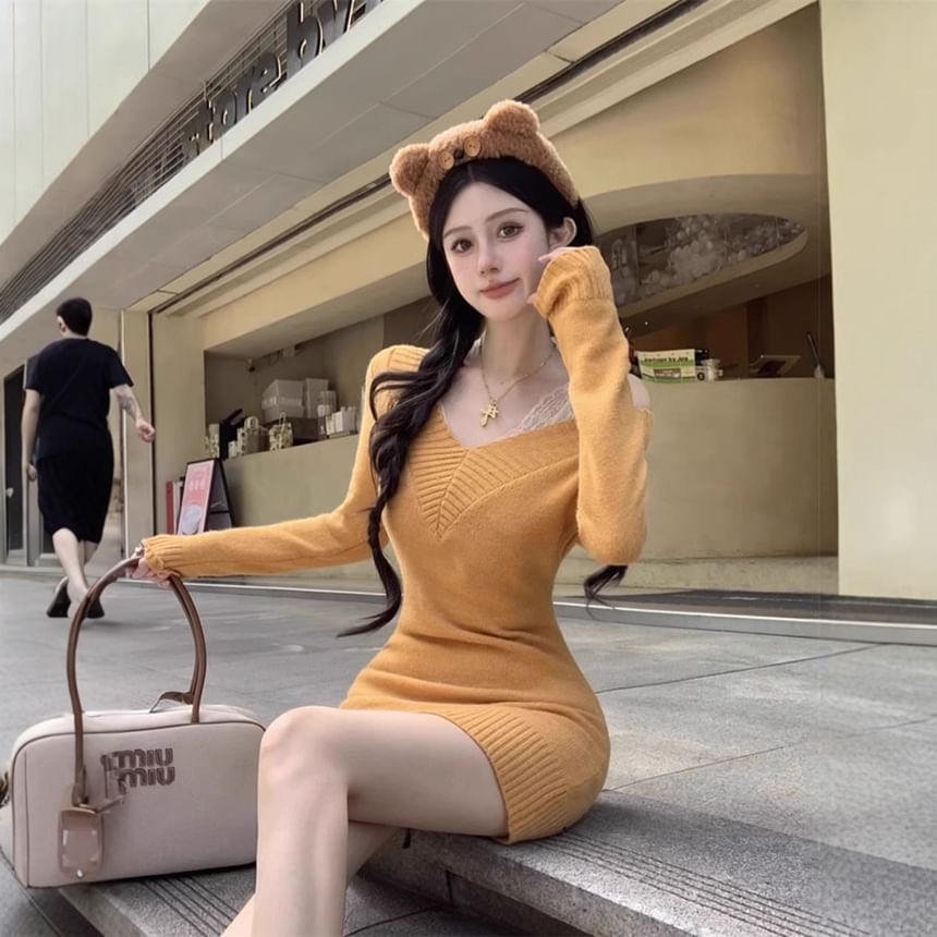 Trendycas - Lange mouw off-shoulder effen gebreide mini-jurk / kanten tanktop