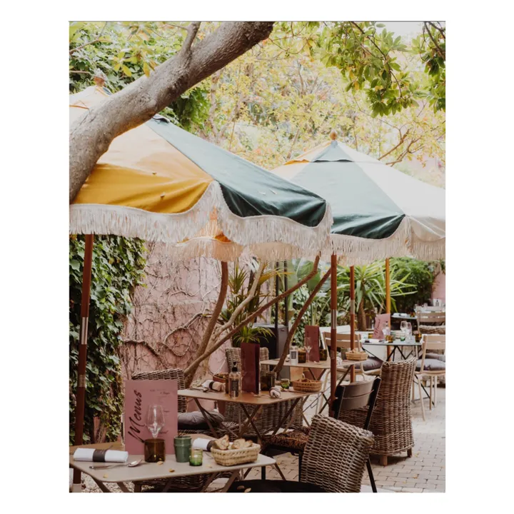 Business & Pleasure Co. Parasol frangé Market