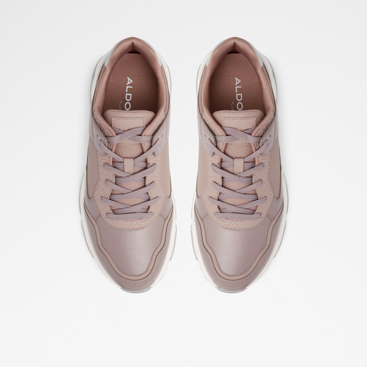 Kyanite Medium Beige Men Athletic sneakers