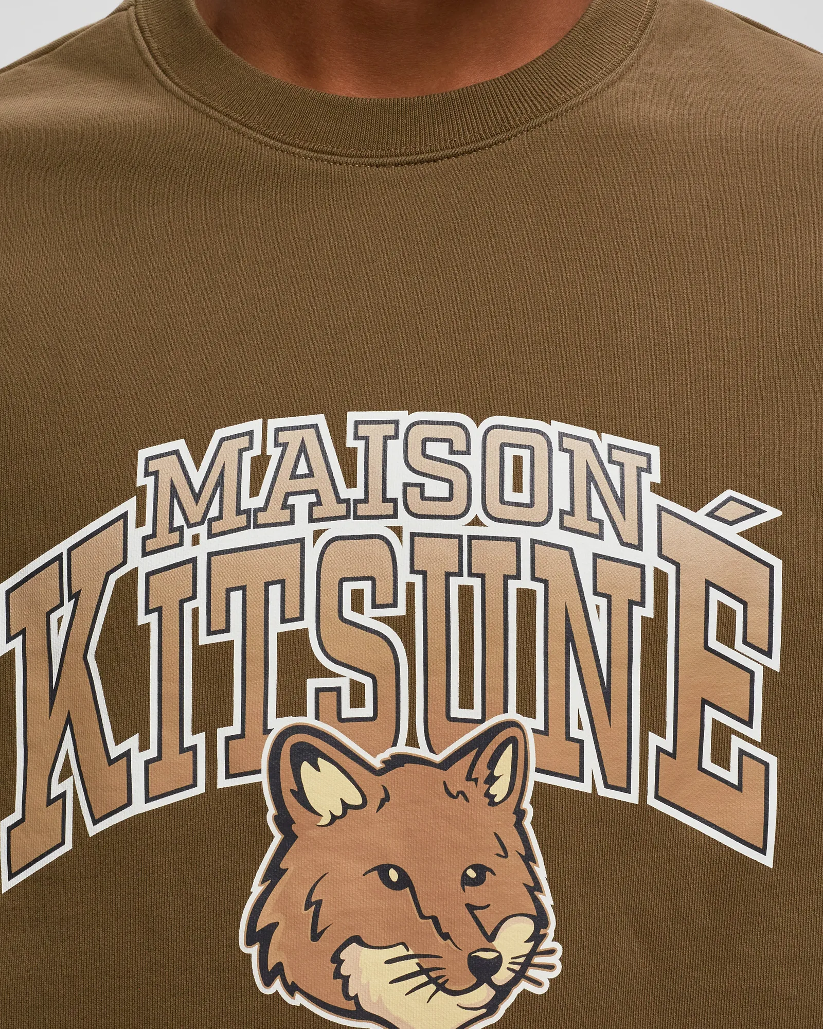 Maison Kitsune CAMPUS FOX REGULAR SWEATSHIRT