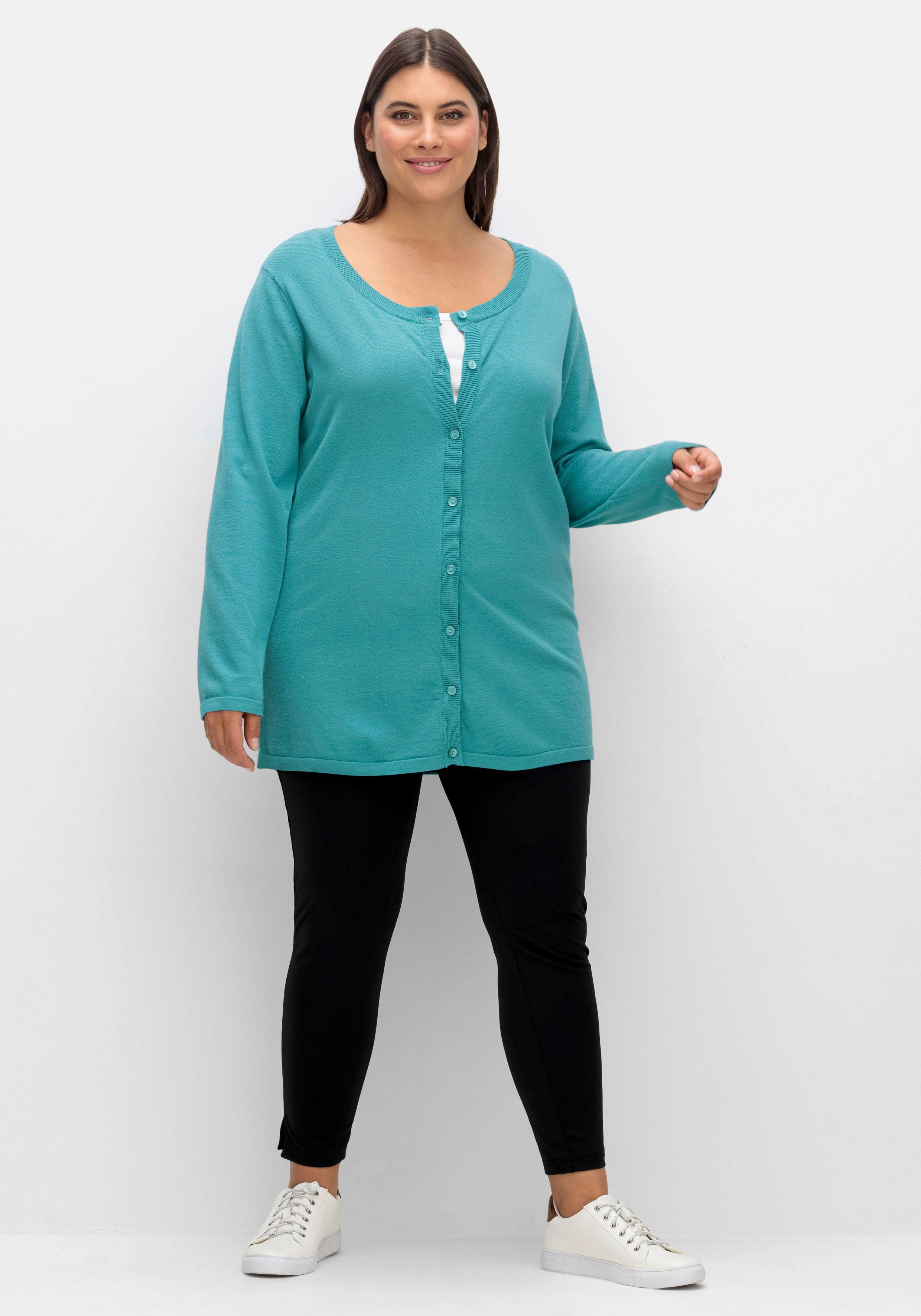 Feinstrickjacke mit Rundhalsausschnitt und Knopfleiste