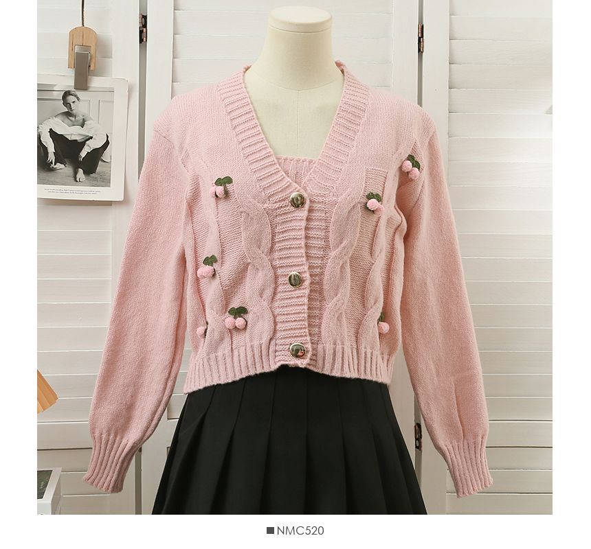Lemongrass - Set: geribbelde crop top + cardigan met kersenaccent
