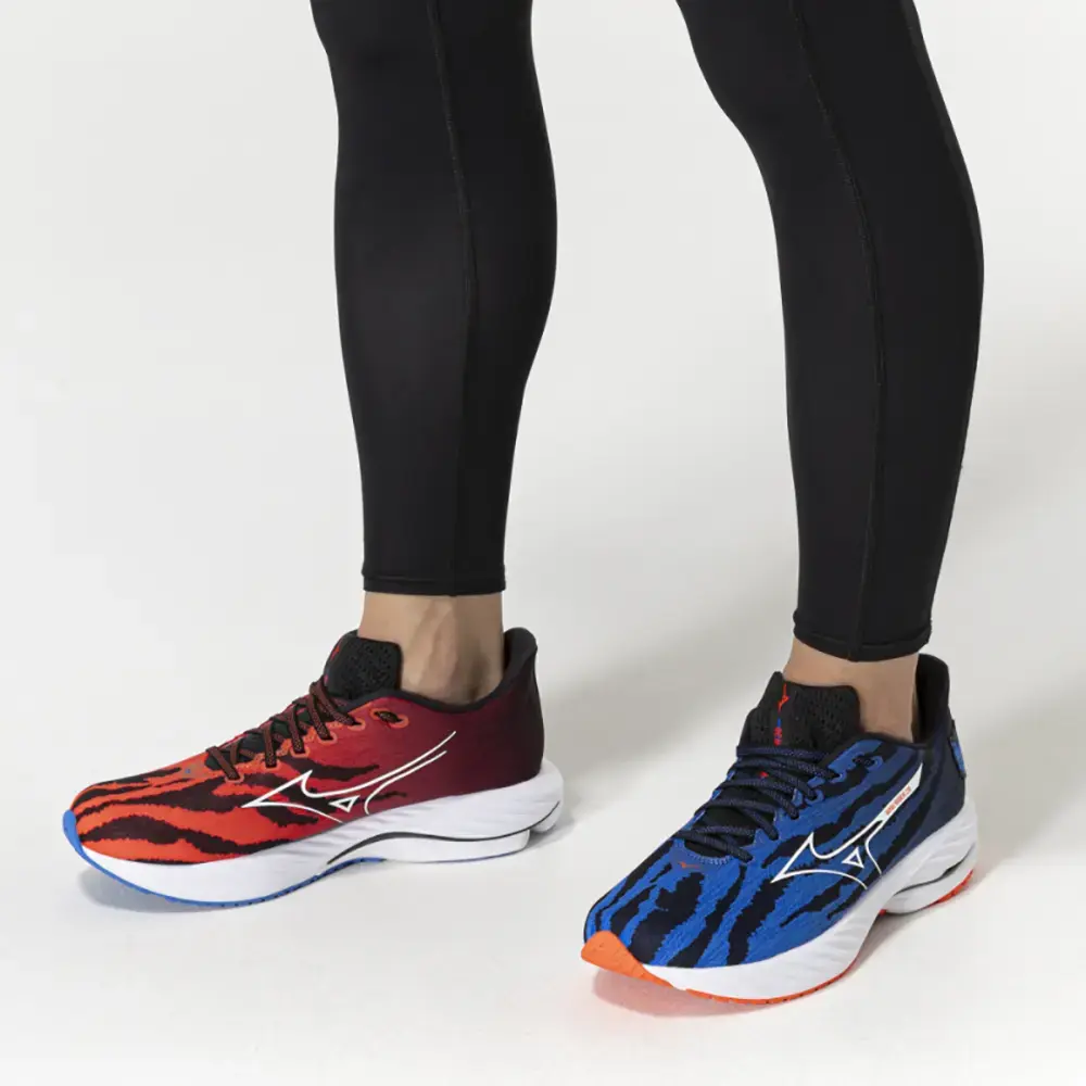Mizuno Wave Rider 28 Hardloopschoenen Rood/Wit/Blauw Heren