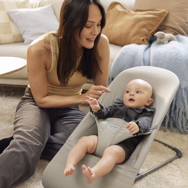 BabyBjörn Wipstoeltje - Balance Soft - Geweven Jersey Tri-Fabric Zandgrijs