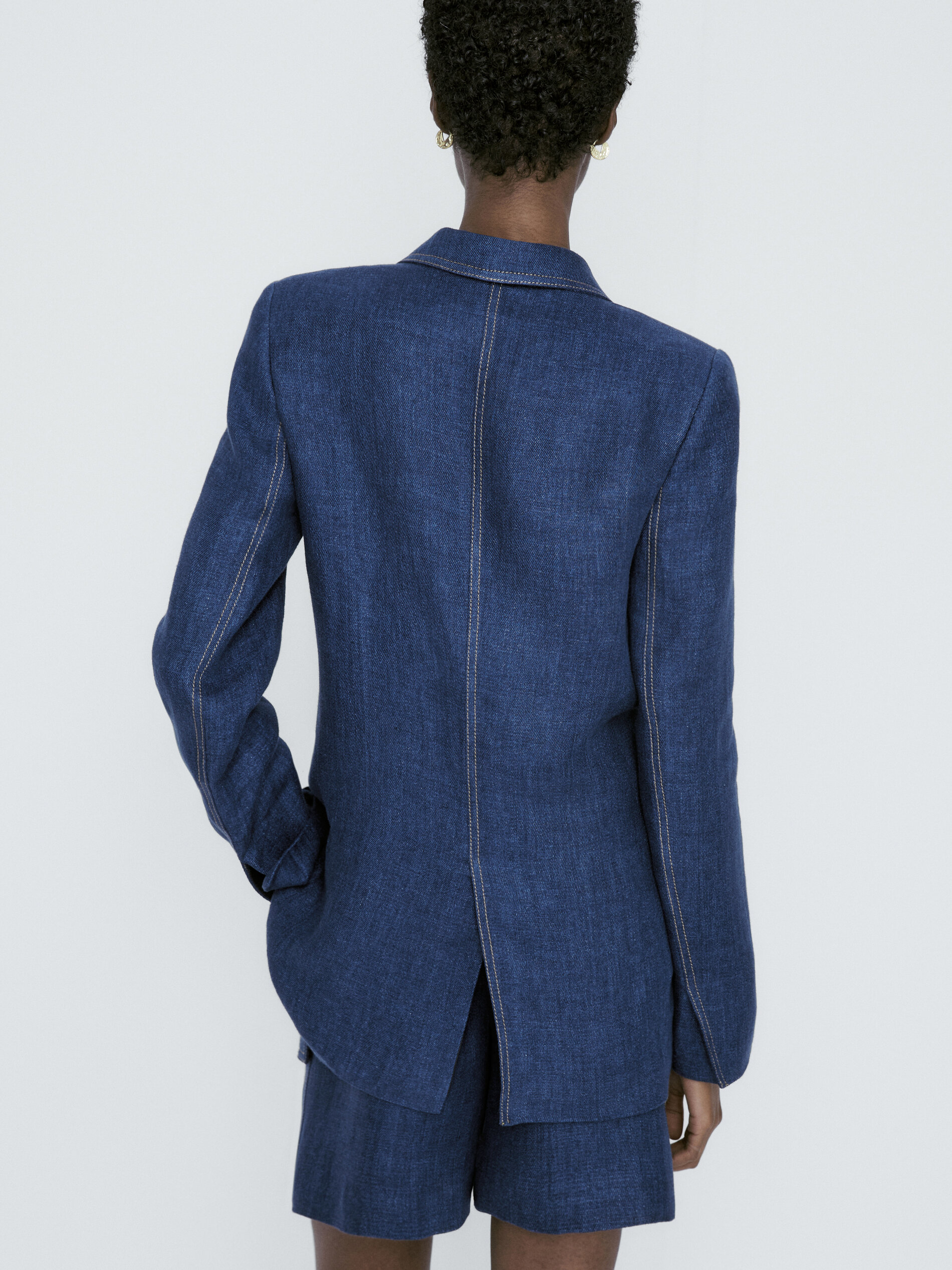 Blazer de linho com um botão e pesponto - AZUL MARINHO