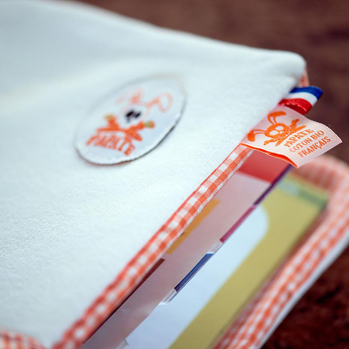 Papate Protège Carnet de Santé en Coton Bio Wooly blanc/vichy - 25x18 cm